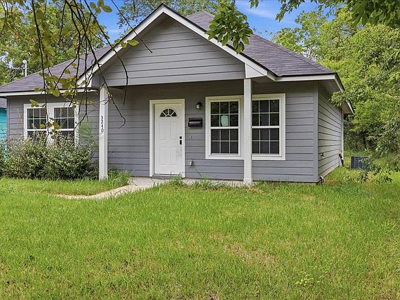 2nd image of 3240 Lampassas St
