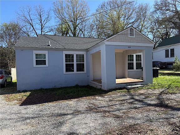 2nd image of 620 E Orr St