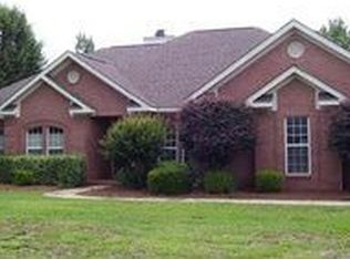 111 Orchard Crest Ln, Bonaire, GA 31005