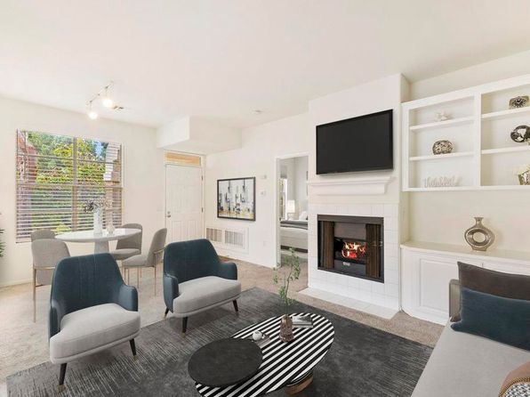 3514 Caminito El Rincon UNIT 22, San Diego, CA 92130