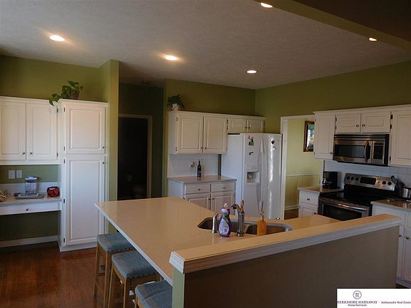 3rd image of 5001 N 139th Ave