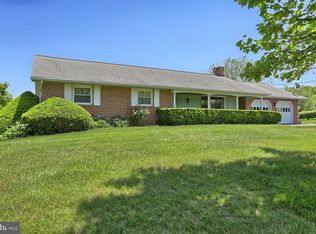 13 Allendale Rd, Shoemakersville, PA 19555