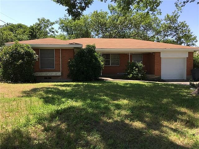 1st image of 868 Glen Arbor Dr