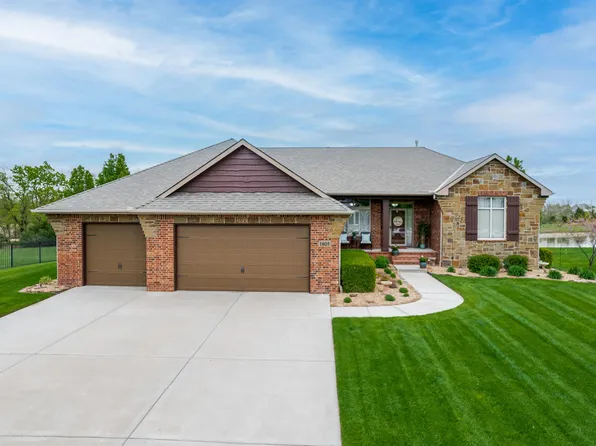 1805 E Elk Ridge Ave, Goddard, KS 67052