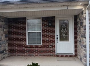 1445 N 3rd St, Bardstown, KY 40004