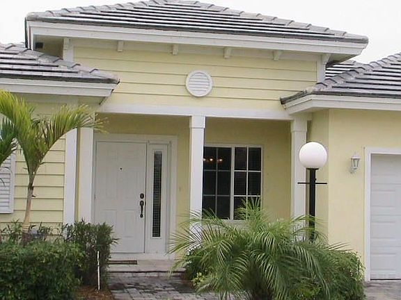 Close up or Entrance