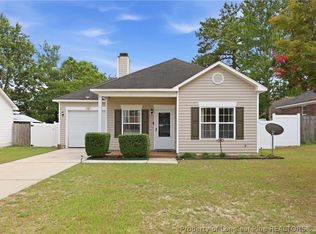 3827 Goforth Dr, Hope Mills, NC 28348