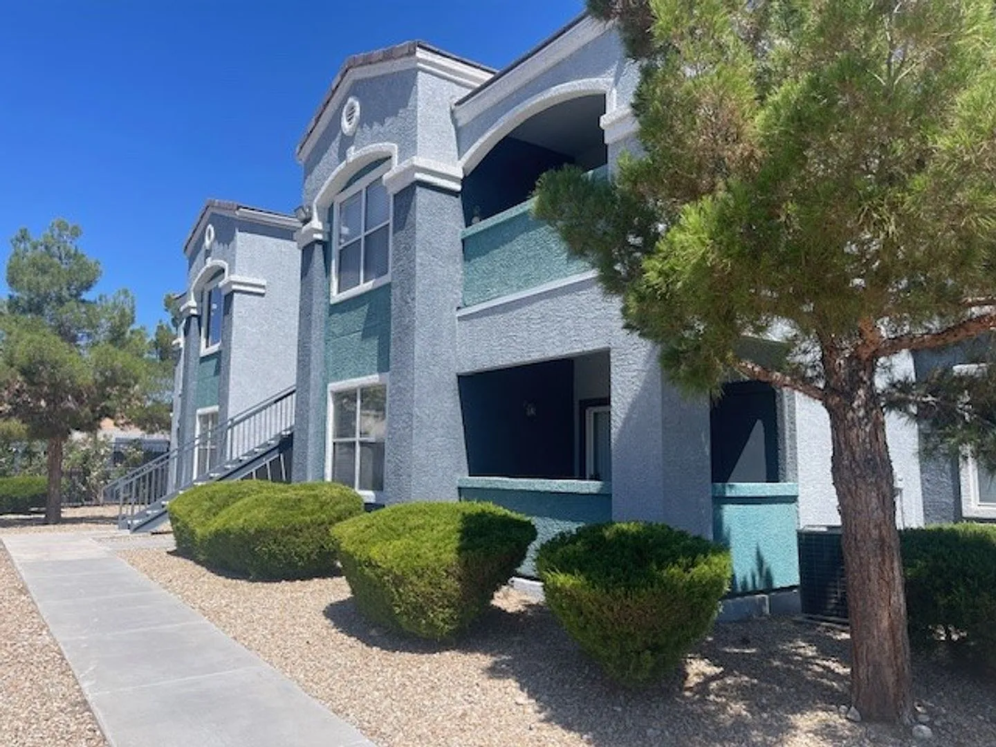 Available Soon-Adorable Centennial Hills Condo! — Photo 3