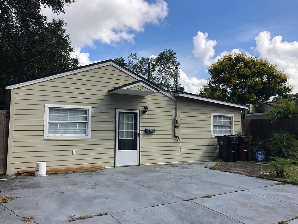 905 Morris Avenue, 1bed/1 bath cottage