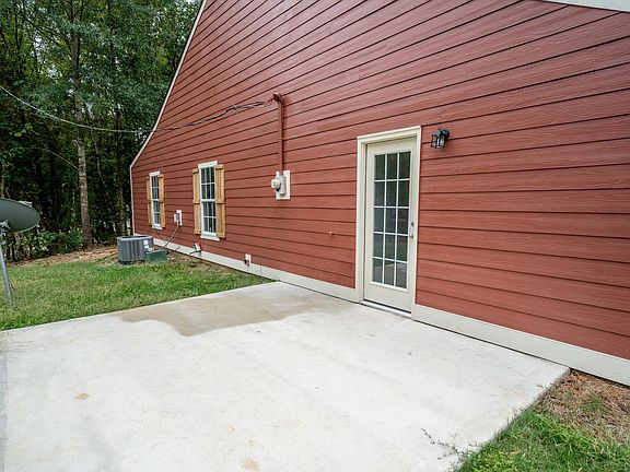 3rd image of 110 County Road 102 #102-112