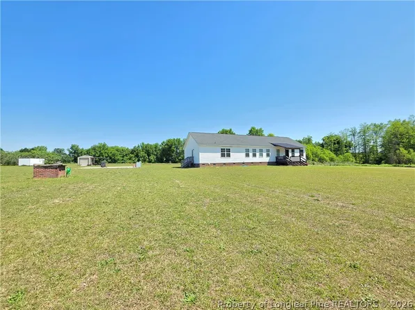 550 Thomas Dr, Raeford, NC 28376