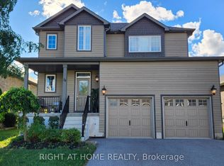 34 Wilson St, Collingwood, ON L9Y 0Y8