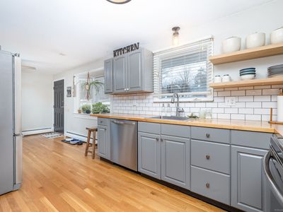 56 Wynding Hills Rd, East Granby, CT, 06026