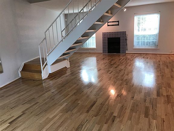 3rd image of 3303 W Greenridge Dr APT 15