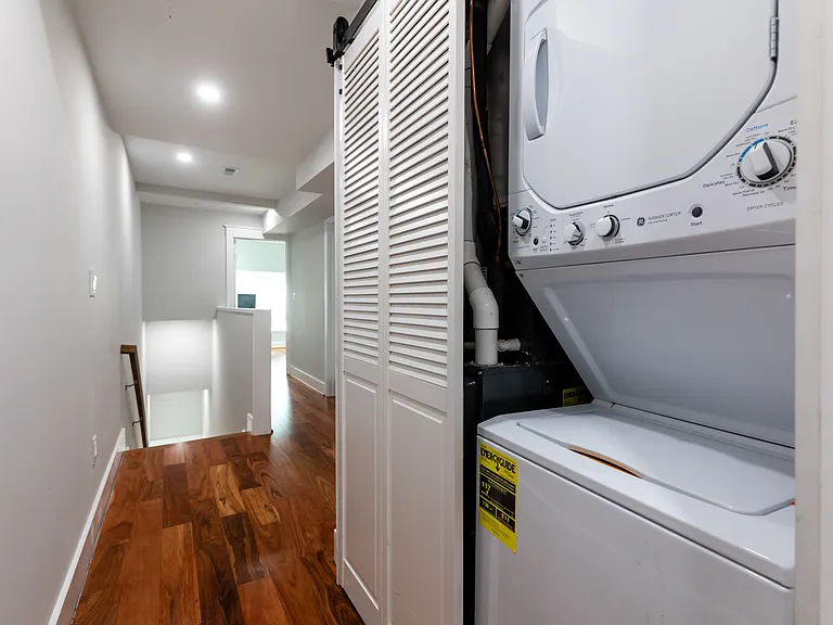45 Bates St NW #2 — Photo 15