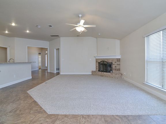 3rd image of 11206 Colton Ave