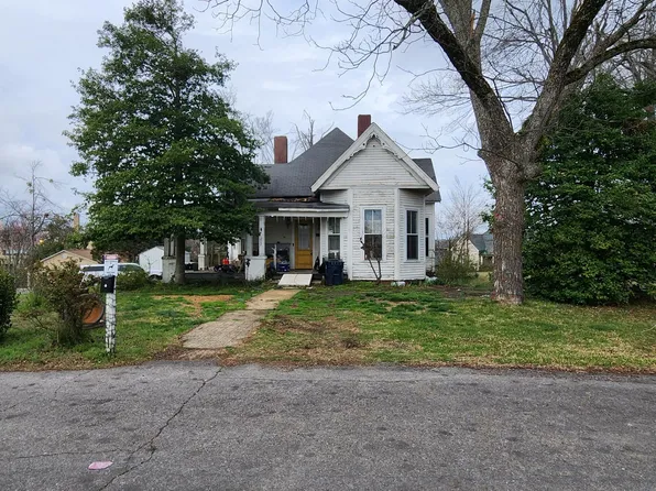 202 Hotel St, Booneville, MS 38829