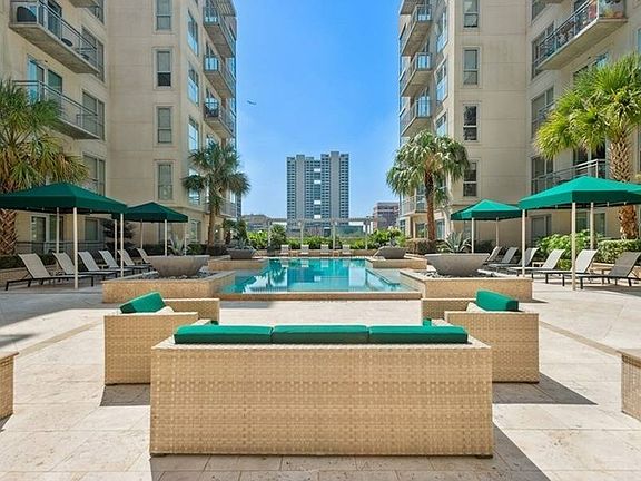 Resort-Style Pool w/ Private Cabanas