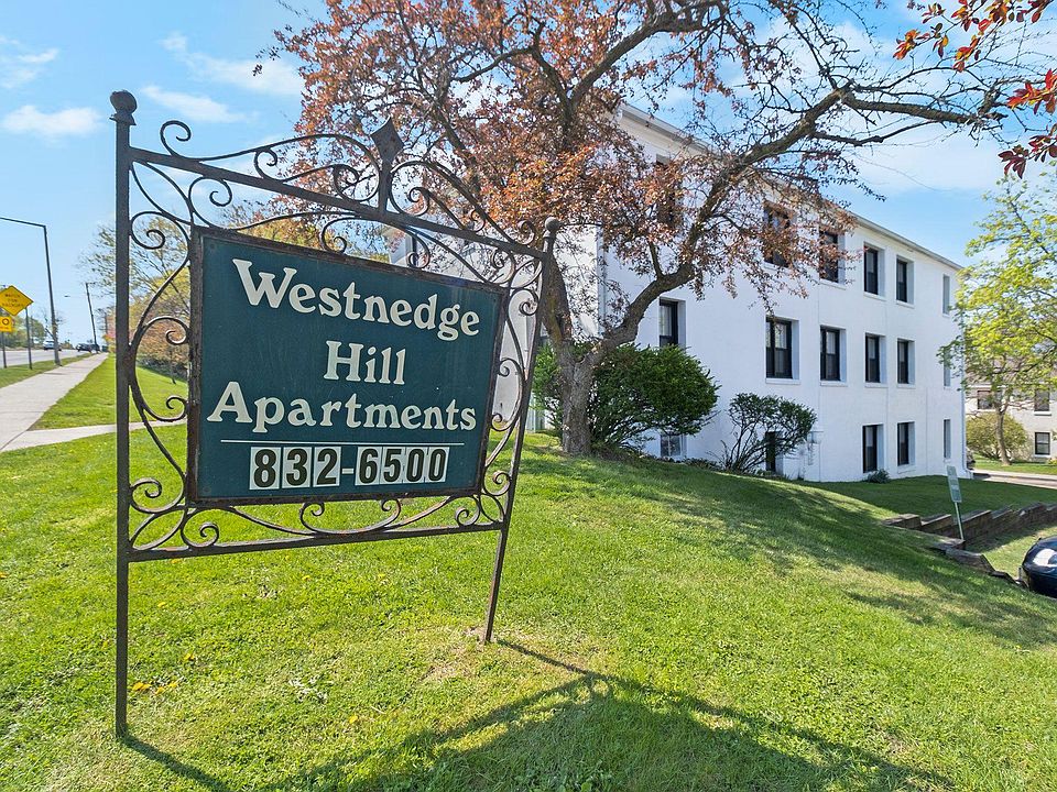 1st image of 1920 S Westnedge Ave APT 4