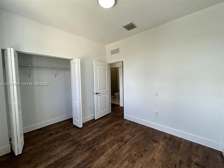 854 SW 1st St #Townhouse 854 — Photo 27