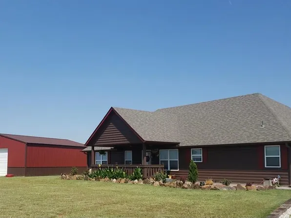 685 County Street 2886, Tuttle, OK 73089