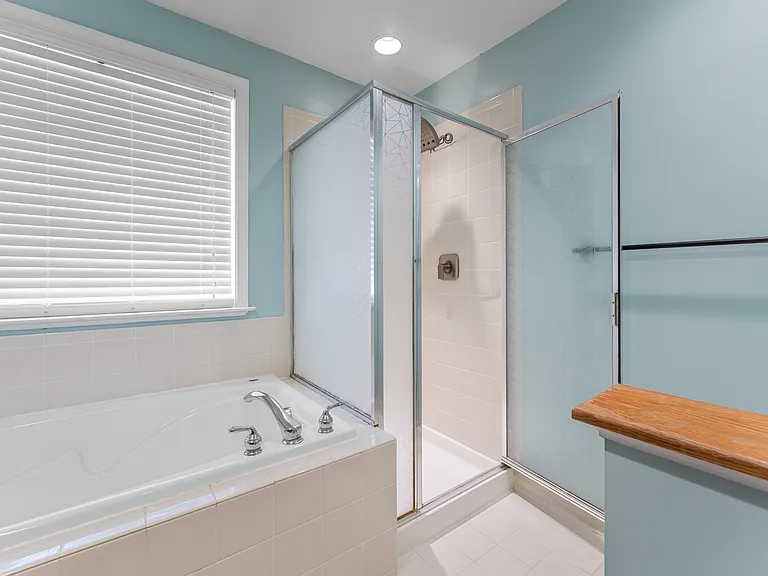 17231 Library Blvd — Photo 14