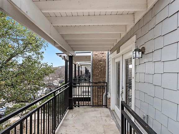 2nd image of 1725 Harvey Mitchell Pkwy S APT 1431