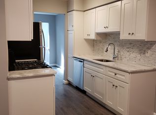 293 Longwood Dr, Manalapan, NJ 07726