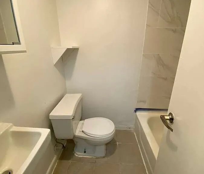 176 Oak St #3R — Photo 7