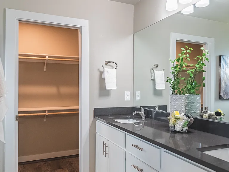 123 E 9th Ave #36 — Photo 15