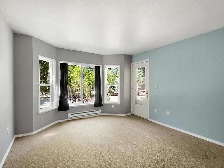 4202 Factoria Blvd SE #D1 — Photo 12