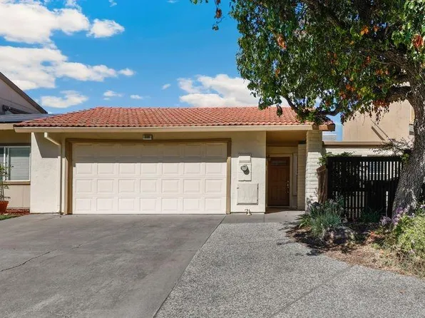 209 Aurora Ave, Davis, CA 95616