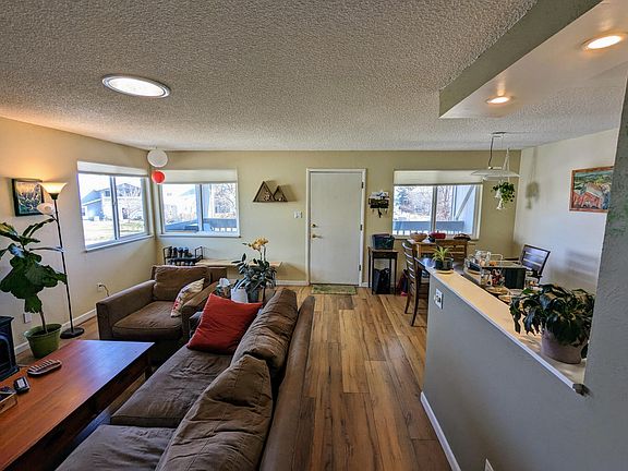 2nd image of 4110 Monroe Dr APT D