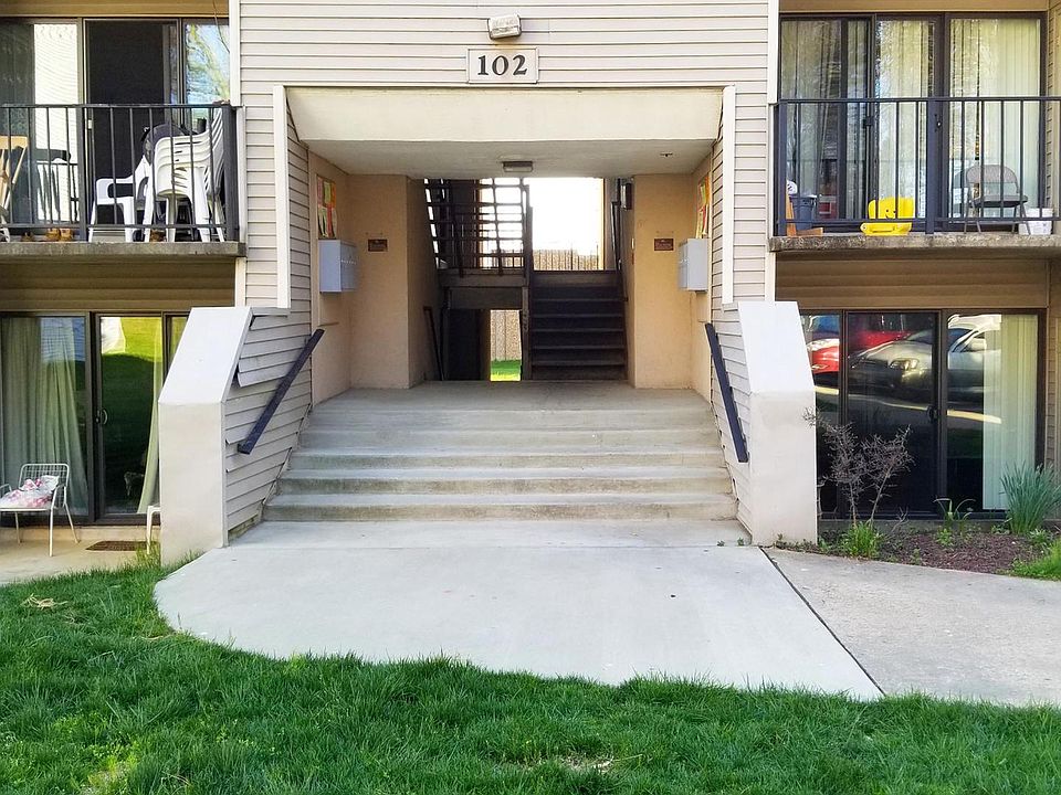 1st image of 102 Duvall Ln #4-104