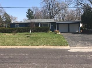 5010 N Bellevue Pl, Peoria Heights, IL 61616