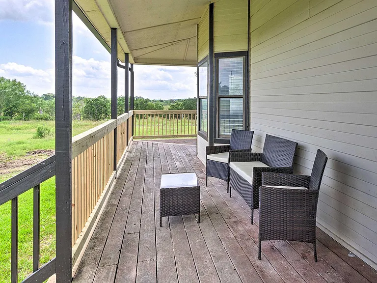 15805 Richards Dr — Photo 26