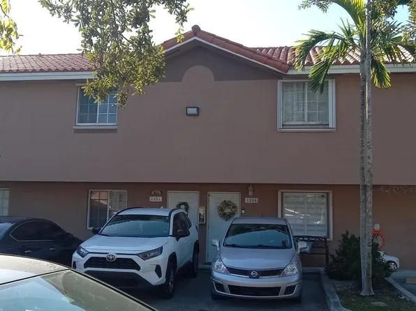 1334 W 42nd St #3, Hialeah, FL 33012