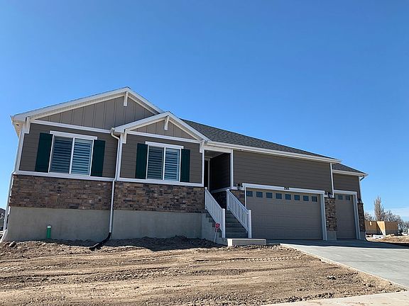 2nd image of 1303 S Homestead Ln
