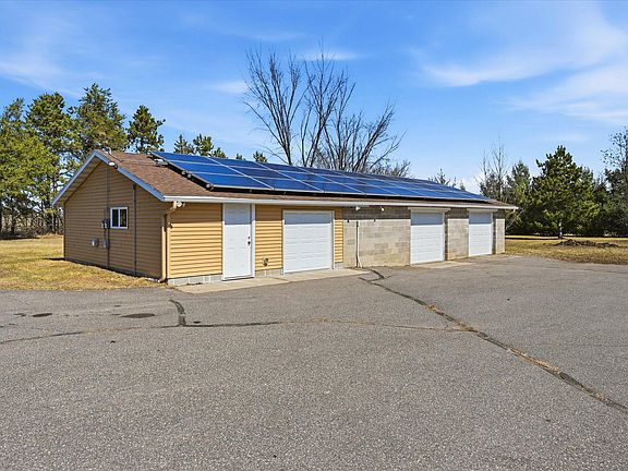 2nd image of 15418 Nature Rd