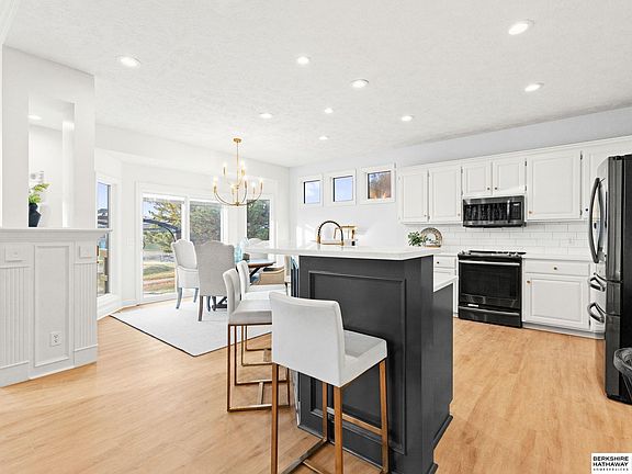 5th image of 1226 Cork Dr