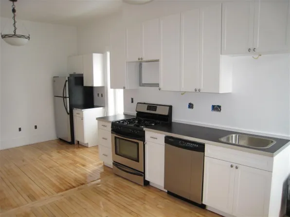 97 Lexington Ave, Cambridge, MA