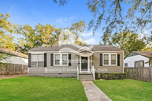 353 E Ridgeway St Photo 1
