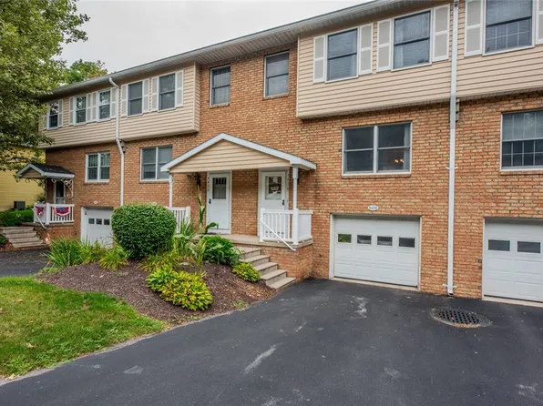 6434 Forest Gln, Victor, NY 14564