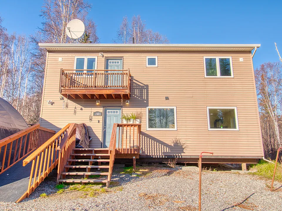 740 Moosewood Cir