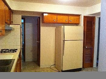 3rd image of 2651 Robinhood Dr