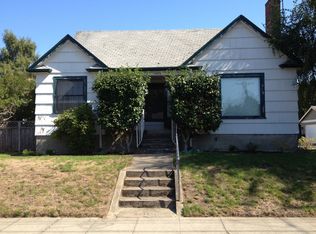 1411 N Cedar St, Tacoma, WA 98406