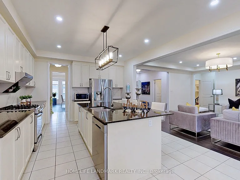 75 Mitchell Pl — Photo 16