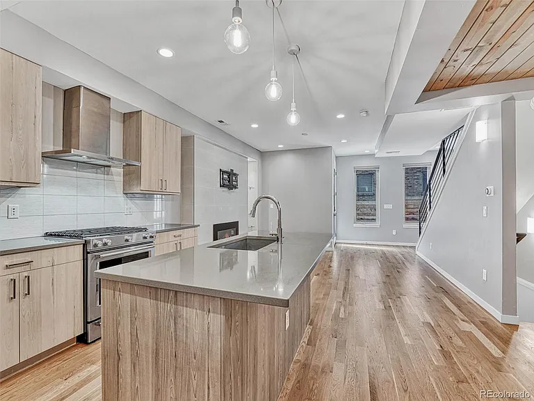 2625 W 25th Ave #4 — Photo 8