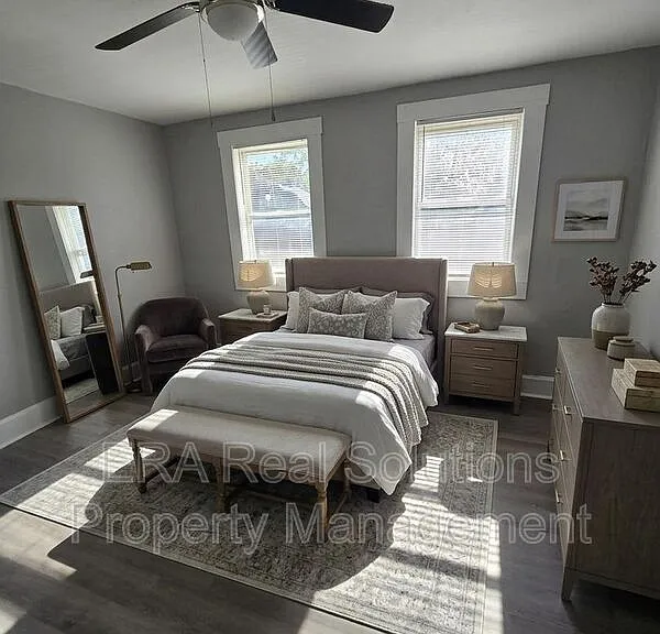 95 Whitethorne Ave — Photo 4