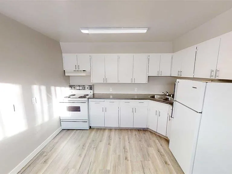 9932 105th Ave #107 — Photo 7